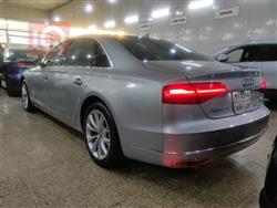 اودي A8